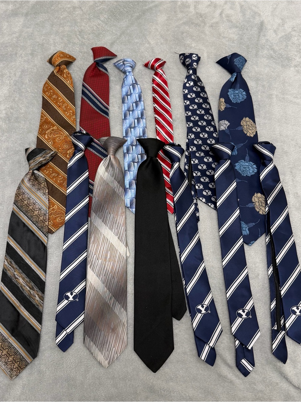 Lot of 13 Vintage & Modern Clip On Zip Up Suit Neck Ties Youth Multiple Colors